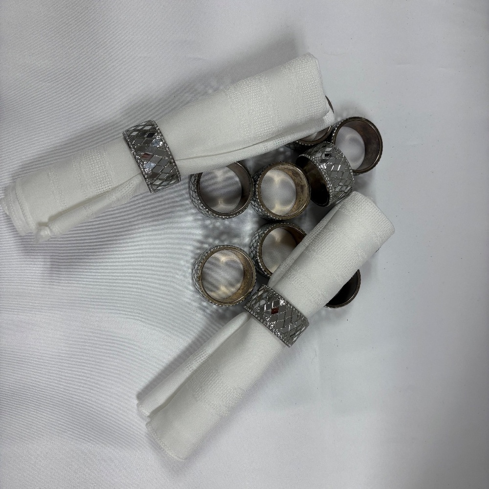 Vintage Touch Set  of 12 Stainless Steel Mirrored Rhinestone‎ Napkins Ring.